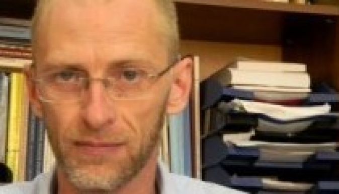 Magyari a szülőkhöz: ne fogadjanak el semmit, ami magyarellenes