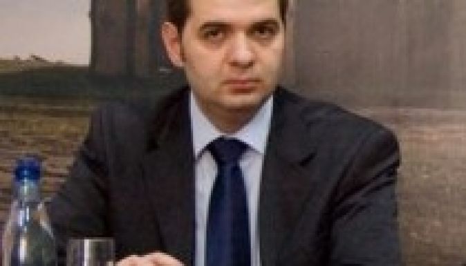 Antal Árpád nekiment a prefektusnak a kétnyelvűség ügyében