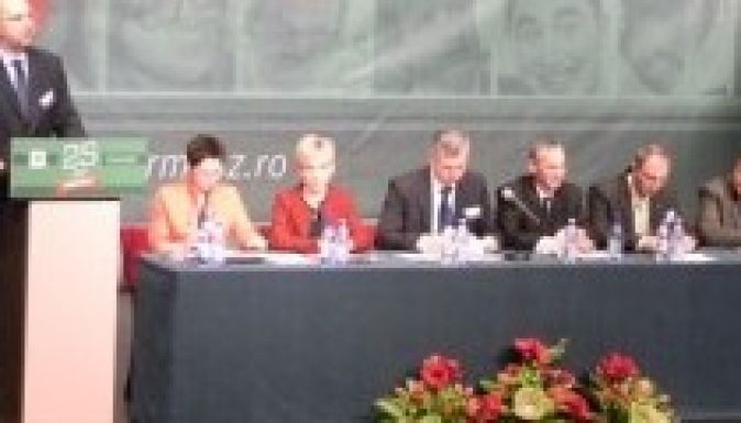 SZKT: a kormányzáson dilemmázik az RMDSZ