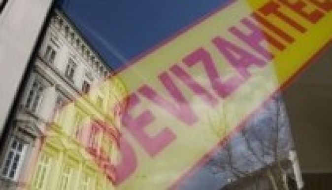 Így kerülhetnék el a kilakoltatást a fizetésképtelen devizahitelesek