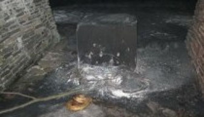 Ismeretlen elkövetők felgyújtották a vereckei emlékművet Kárpátalján