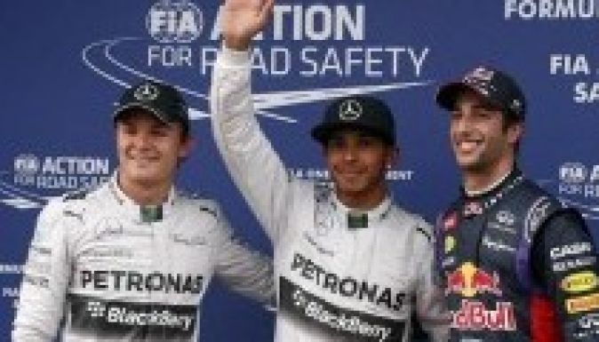 Ausztrál Nagydíj: Hamilton rajtolhat az élről az idénynyitón