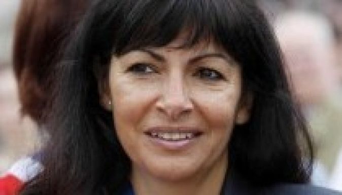 Először lesz női polgármestere Párizsnak