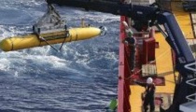 A kutatórobot sem találja az eltűnt maláj gépet