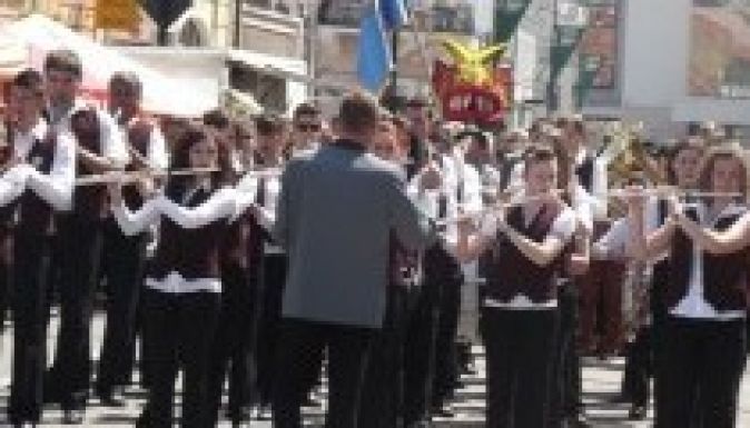 Szentgyörgy apraja-nagyja felvonult pénteken