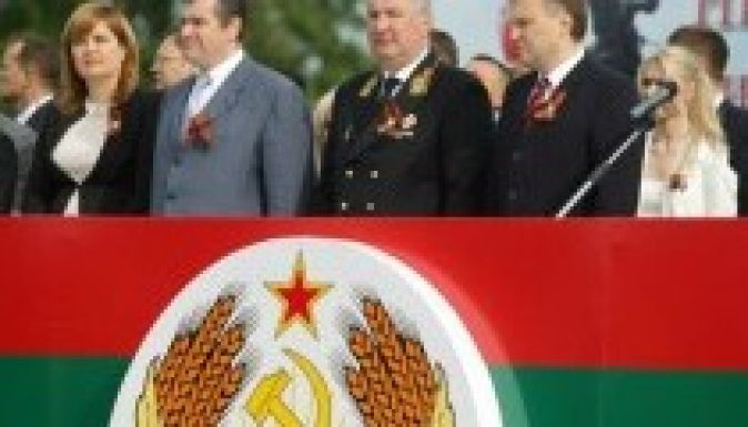 Lebeszélné Moldovát az EU-ról Putyin helyettese