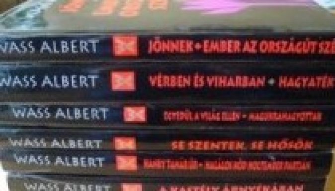 Eltávolíttatták Wass Albert regényeit a csíksomlyói standokról