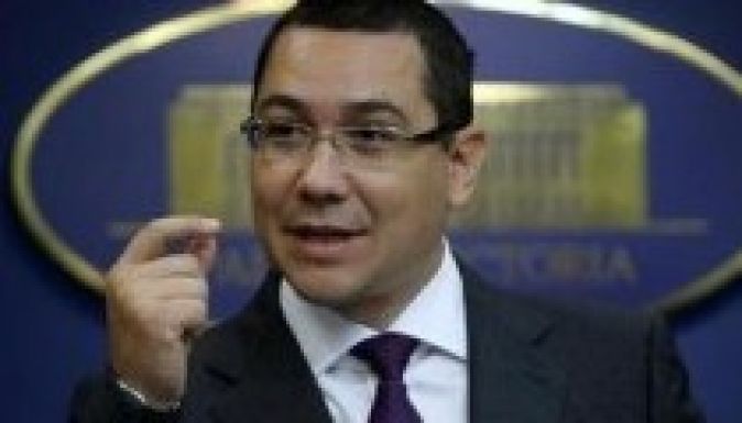 Az IMF jóváhagyása nélkül is csökkentenék a tb-t