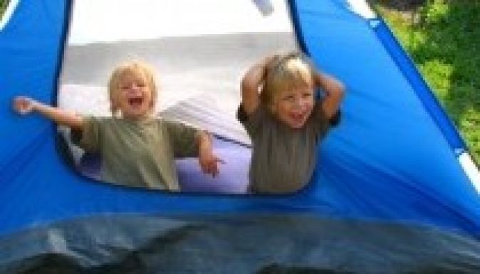 Alig ér a táborba, máris beteg a gyerek. Miért?