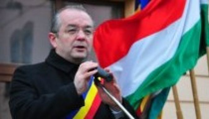 Boc nem akar többnyelvű helységnévtáblát Kolozsvárra