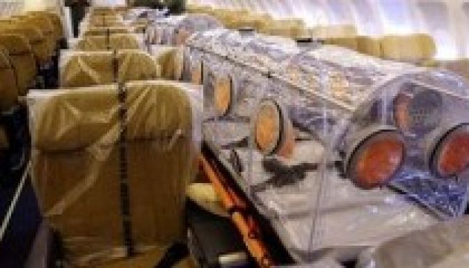 Megérkezett az első ebolás beteg Európába