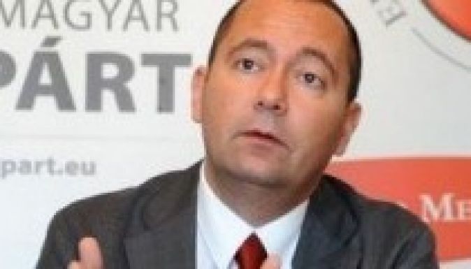 Az EMNP Szilágyi Zsolt alelnököt indítja az elnökválasztáson