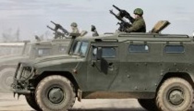 Kijev: kilőttek két orosz harckocsit és foglyokat ejtettek