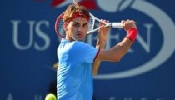 Federer a kiesés széléről táncolt vissza