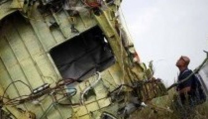 Harminc millió dollárt kap, aki felfedi, ki lőtte le a maláj gépet