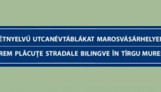 Átadták a kétnyelvű utcanévtáblákra vonatkozó aláírásokat