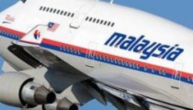 Újra keresik az eltűnt maláj gépet