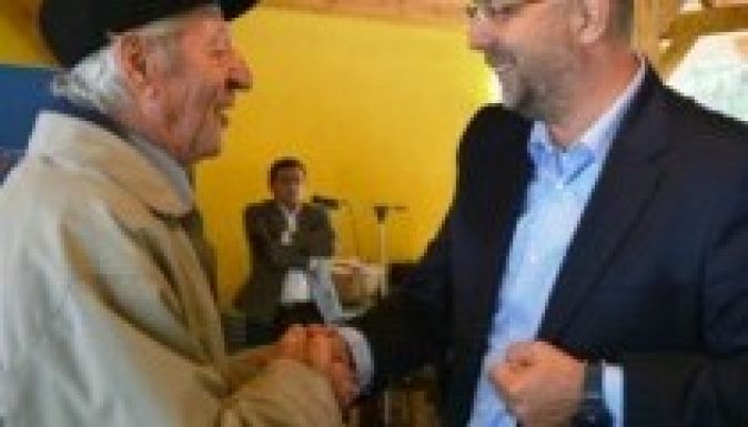 Nyugalmazott agrárszakembereket díjazott Kelemen Hunor