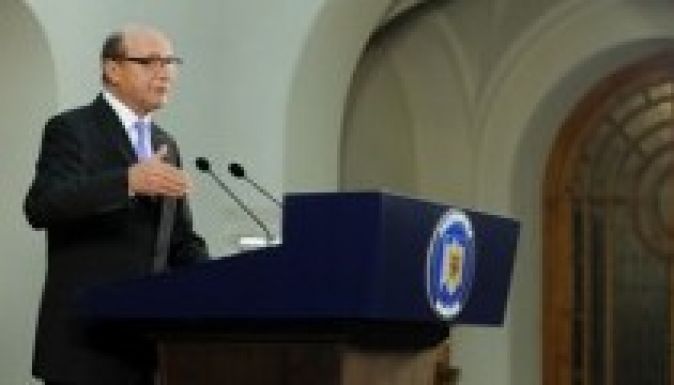 Băsescu a Lukoil fenyegetésével üzent Putyinnak
