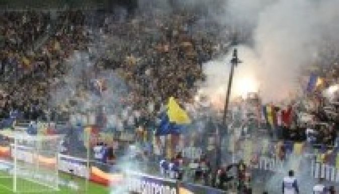 A románoknál fegyverarzenál volt a magyar drukkerek szerint