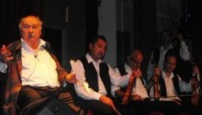 Ezer év tánctörténete Novák „Tata” előadásában