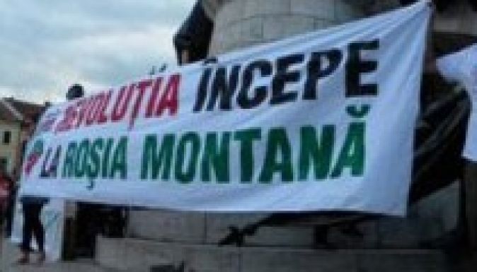 Háromezer lejre bírságoltak egy Verespatak-tüntetőt