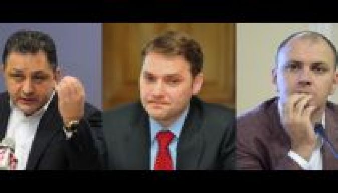 Megbüntette három politikusát a Szociáldemokrata Párt