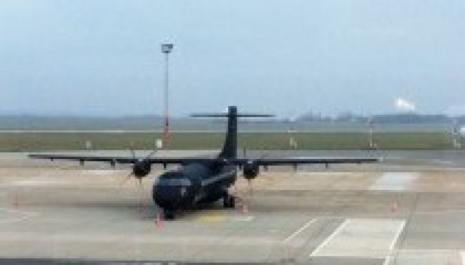 Totális csend övezi a Ferihegyen landoló fekete gépet