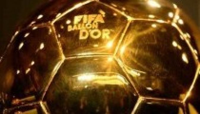 Világbajnok német vagy a spanyol nagyok ászai kapják az Aranylabdát?