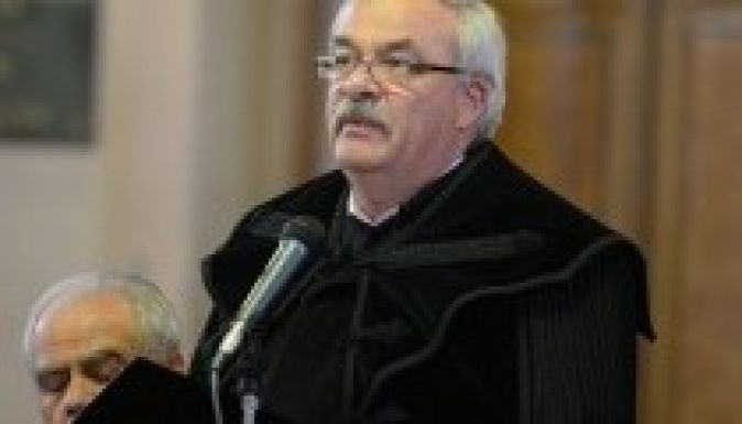 Felajánlotta lemondását Kató Béla erdélyi református püspök