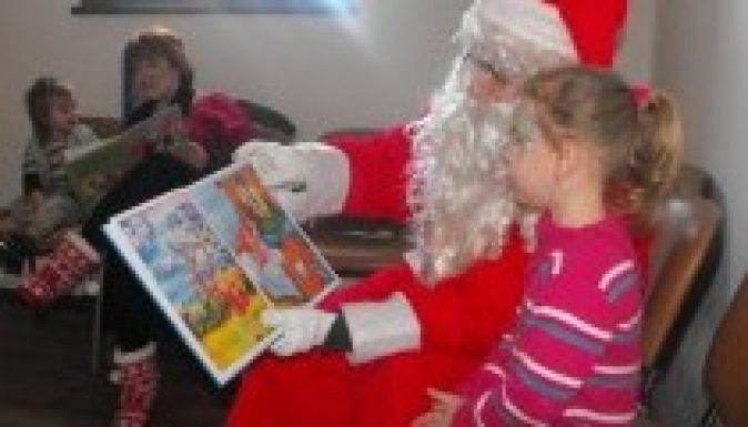 Marosvásárhelyi gyerekek találkoztak a Mikulással