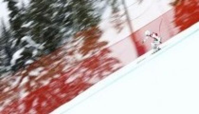 Alpesi sí: Miklós Editet kizárták Lake Louise-ban