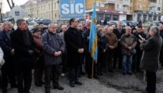 A magyar külügy csodálkozik a himnuszéneklésért kiszabott bírságon