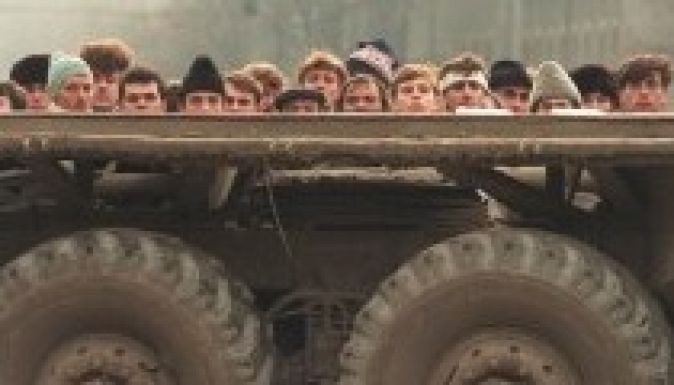 Nyerészkedő álforradalmárok Romániában