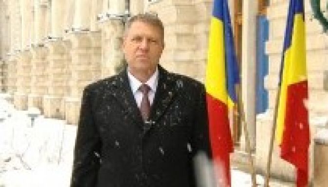 Így kívánt boldog új évet Klaus Johannis (VIDEÓ)