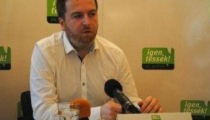 Ötvenhatezer magyarhoz jut el a Zöld Okos füzet