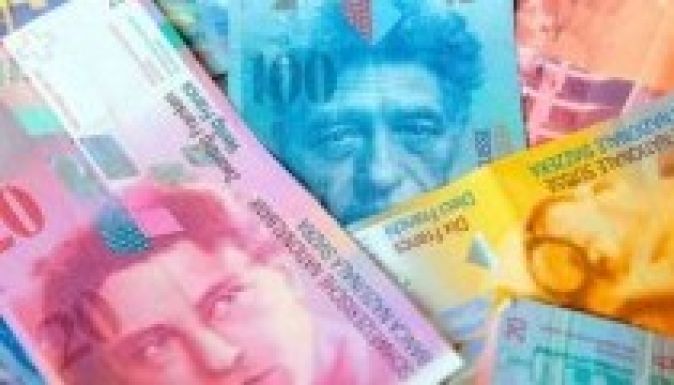 Soha nem volt még ilyen erős a frank a lejhez képest