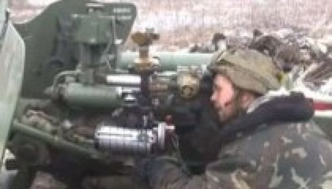 Ötvenöt települést lőnek az orosz szakadárok