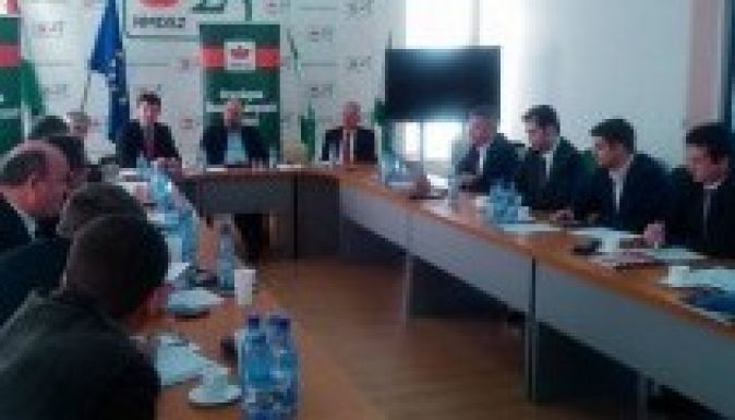 Már májusban új választási törvény születhet