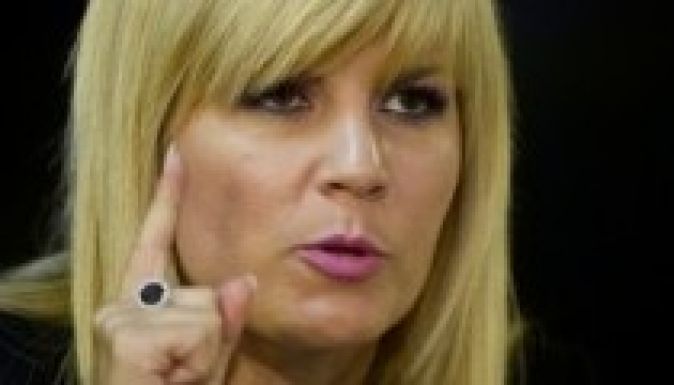 Elena Udrea arra számít, hogy letartóztatják