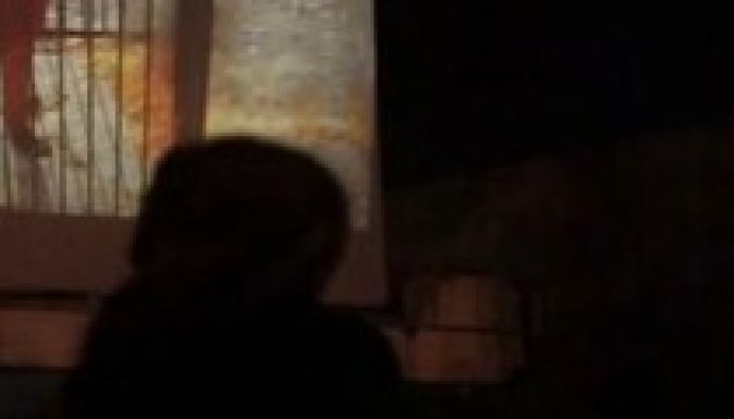 Óriáskivetítőn mutatták be a jordániai pilóta kivégzését