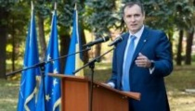 Ki is vezeti most a Román Hírszerző Szolgálatot?