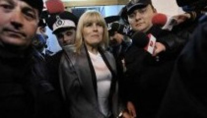 Őrizetbe vette az ügyészség Elena Udrea képviselőt