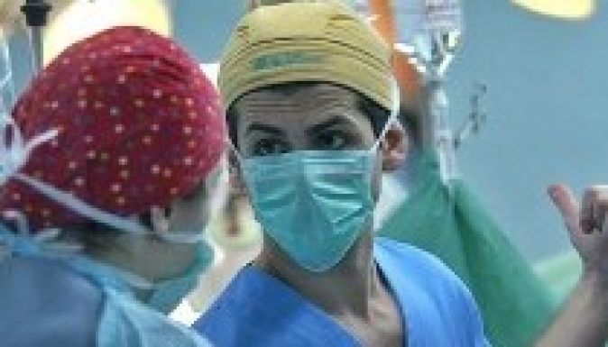 A minisztérium magánpraxist is engedélyezne a közkórházakban