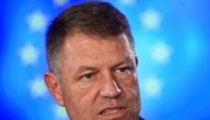 Felmérés: a romániaiak háromnegyede elégedett Johannisszal