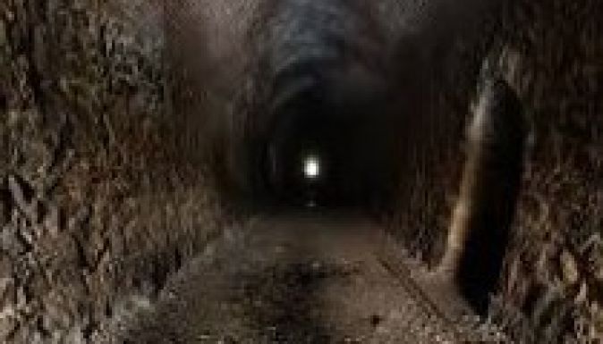 Drogcsempészek használnak egy Mission: Impossible-höz ásott alagutat