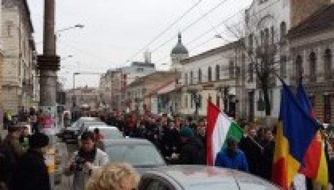 Kolozsváron 1500-an vonultak március 15-én (VIDEÓ)