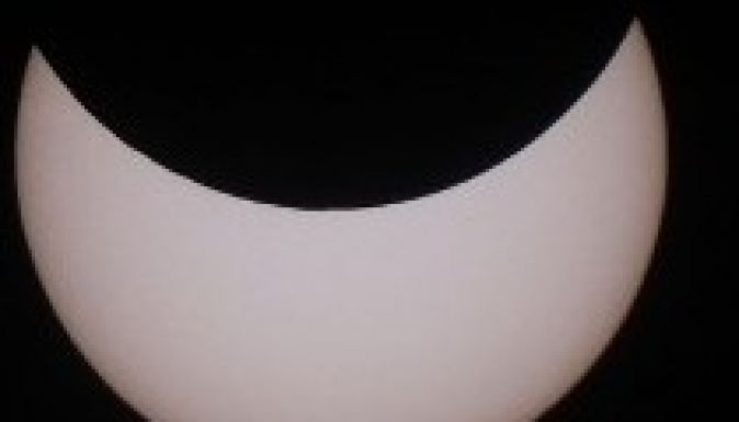 Íme az egyik legszebb felvétel a napfogyatkozásról Kolozsváron