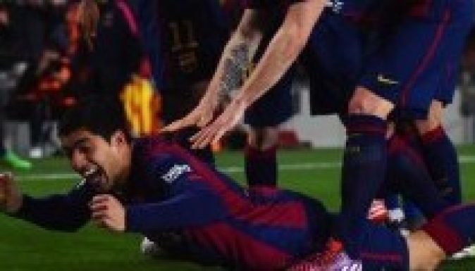 A Barca nyerte az El Clásicót, négy ponttal meglépett a Realtól