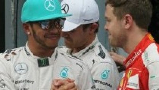 Malajziai Nagydíj: Hamilton és Vettel rajtol az első sorból